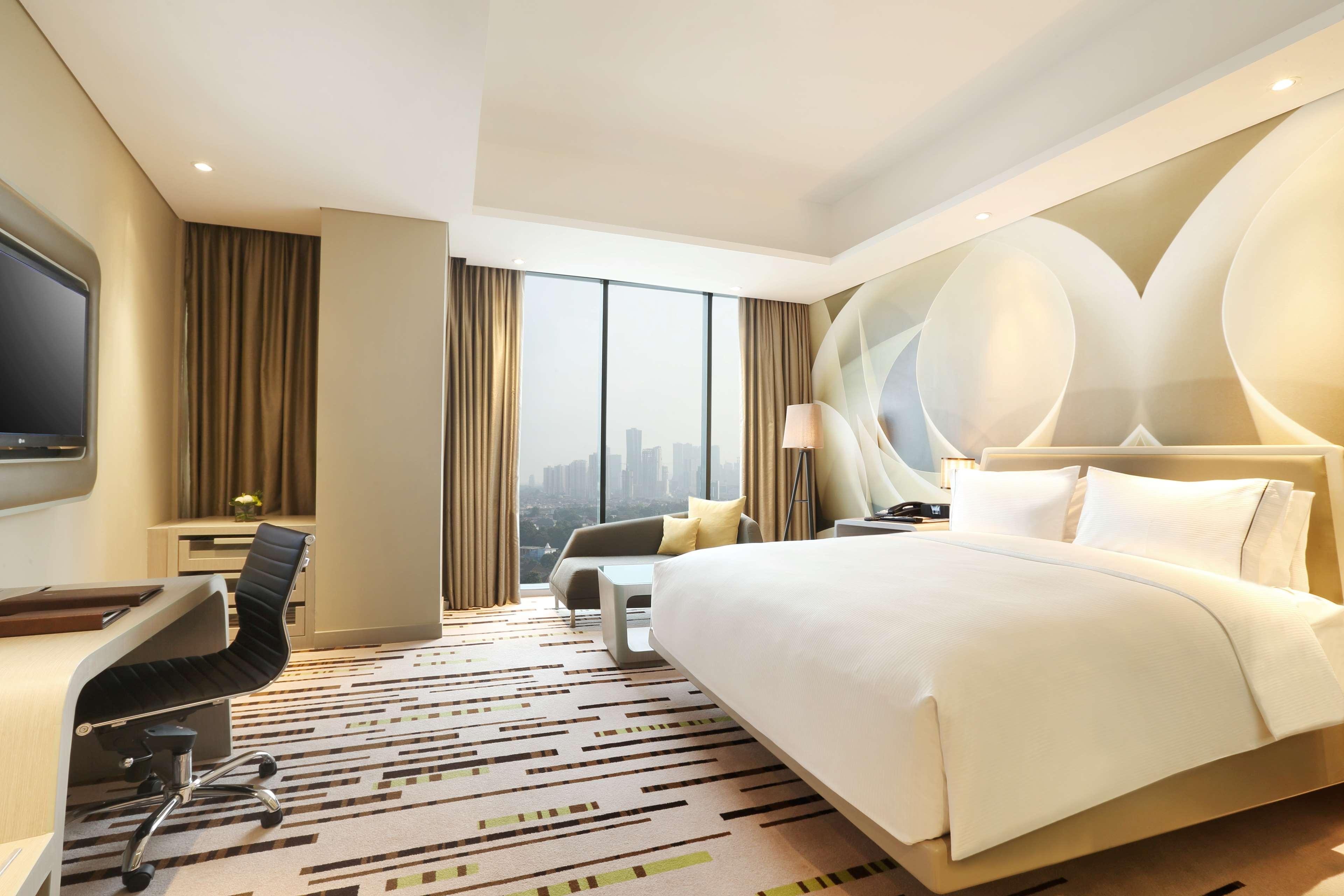 Doubletree By Hilton Jakarta - Diponegoro Hotel Ngoại thất bức ảnh