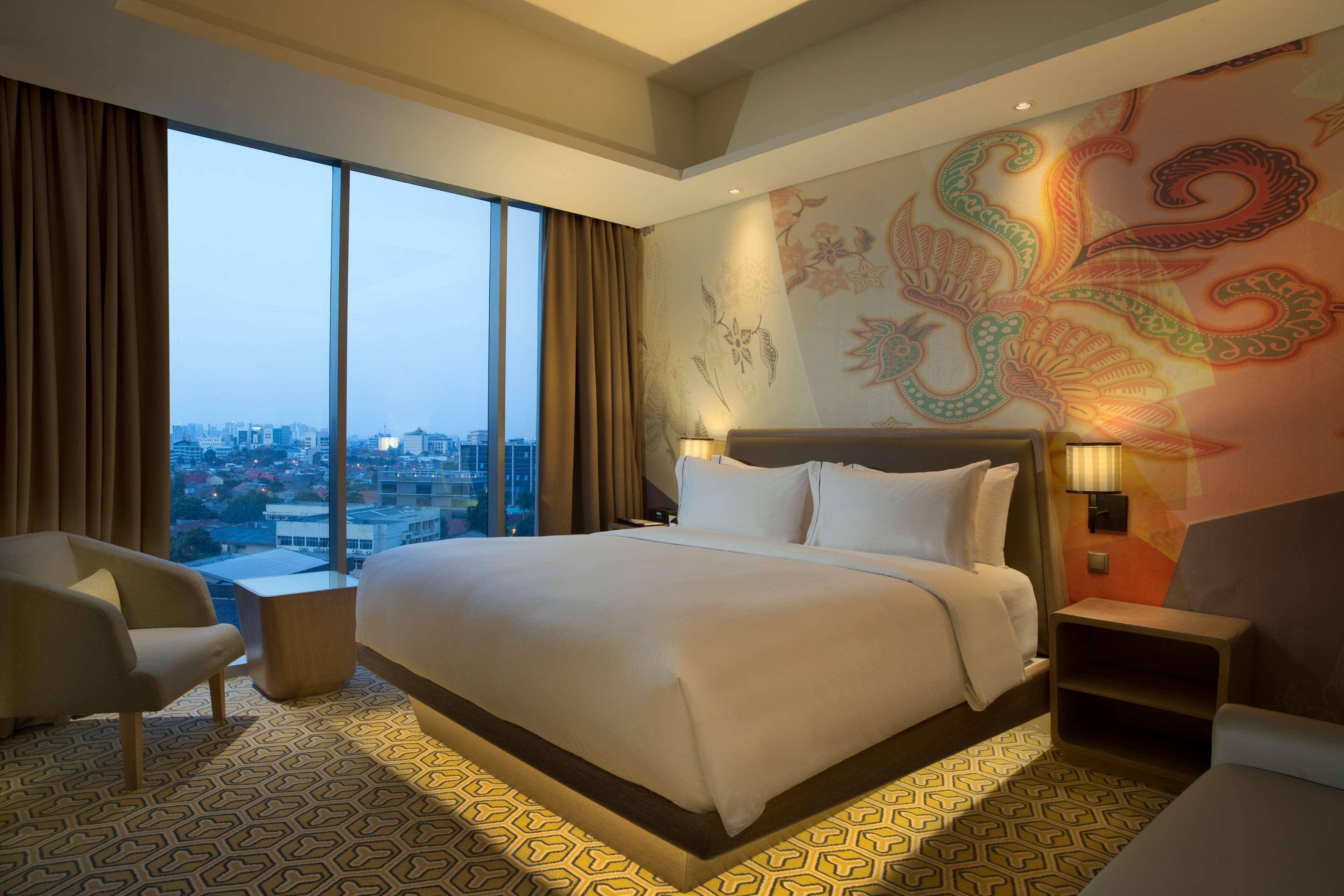 Doubletree By Hilton Jakarta - Diponegoro Ngoại thất bức ảnh Deluxe Room